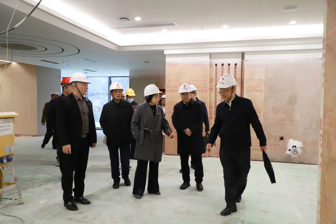 考察调研 | 省人大法制委主任王波一行调研中深装集团承建区级人大之家项目建设工作